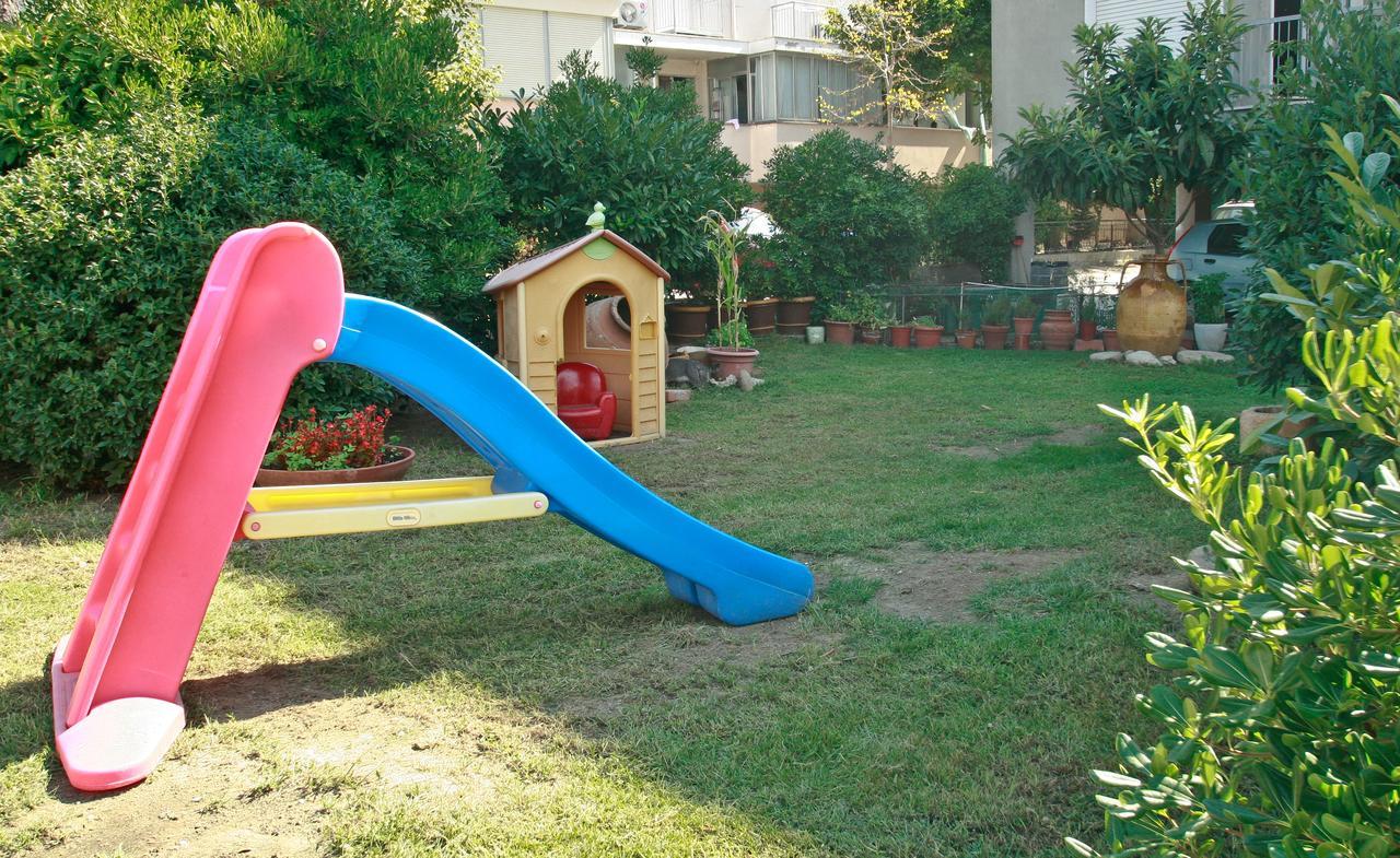 Hotel Adriatico Bellaria-Igea Marina Bagian luar foto